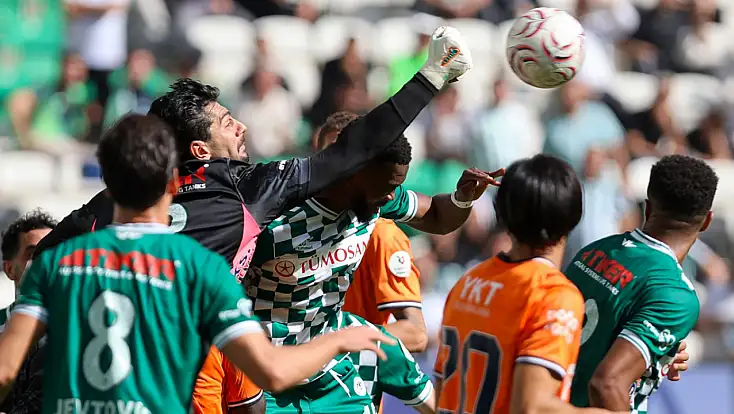 Konyaspor'da kaleci Bahadır'dan açıklama! İyi yerlere geleceğiz'