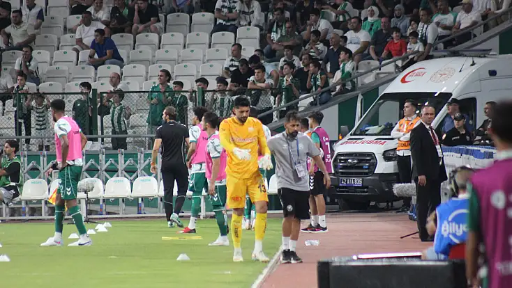 Konyaspor'da Palut'tan Bahadır açıklaması!