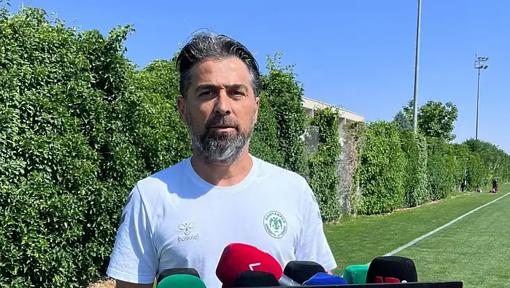 Konyaspor'da Palut yeni sezonun hedefi hakkında konuştu! 'Meydan Okuyan Konyaspor'