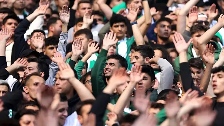 Konyaspor - Rizespor maçına 420 bilet ücretsiz olarak dağıtılıyor