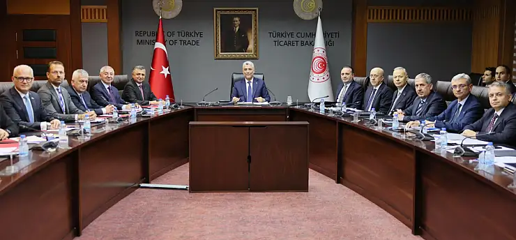 Bakan Bolat: Otomotiv sektörünün temsilcileriyle bir araya geldi