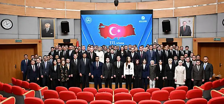 Bakan Gürlek: Hukuk devleti ilçedeki kaymakamın masasında yaşar!