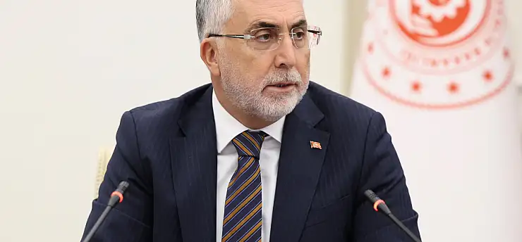 Bakan Işıkhan duyurdu: Kamu personel sistemine bütüncül düzenleme geliyor!