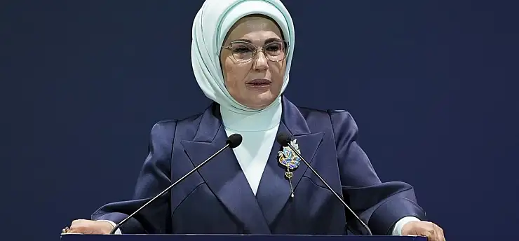 Emine Erdoğan, Türkiye Maarif Vakfının kuruluş yıl dönümünü kutladı
