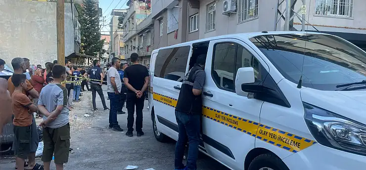 Eşini tüfekle öldürüp, sokakta rastgele ateş açtı 1 ölü, 4 yaralı!