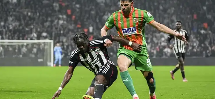 Galatasaray'dan savunmaya yerli takviye hamlesi