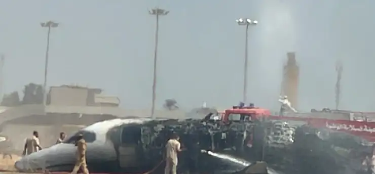 İstanbul'dan kalkan özel jet Libya'da kaza kırıma uğradı! İşte ilk görüntüler