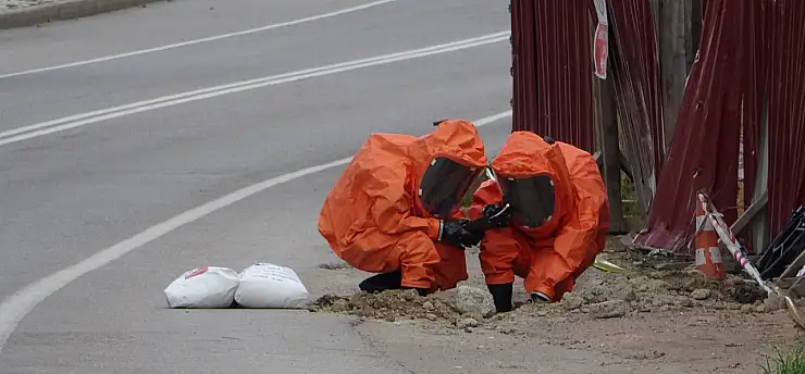 Kanalizasyondan çıkan gaz panik yarattı, araştırılıyor!