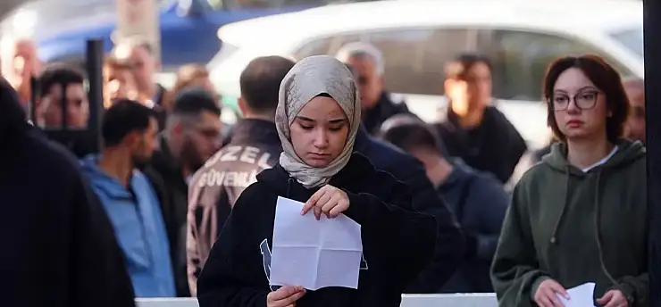 Milyonlarca aday ter döktü! KPSS ortaöğretim sınavı nasıldı, kolay mıydı zor muydu?