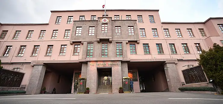 MSB: TAYFUN Blok-2 Füzesi'nin kabul faaliyetleri tamamlandı