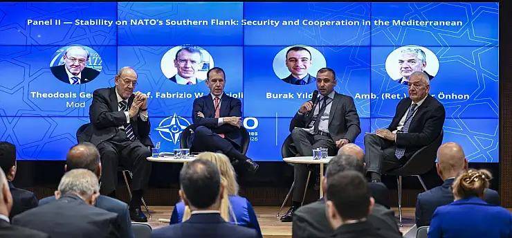 'NATO'nun Güney Kanadında İstikrar' konulu panel düzenlendi
