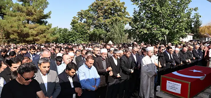 Vali Yardımcısı Ayrancı, Amasya'da toprağa verildi