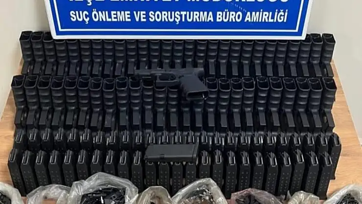 Konya'da polisten kaçamadı: Valizinden adeta cephanelik çıktı!