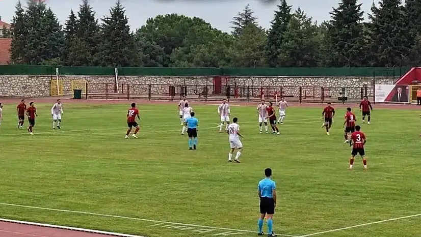 1922 Akşehirspor, Uşak'ta farklı mağlup