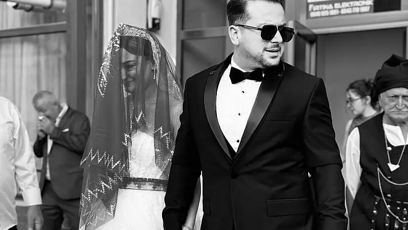 'Eşime neden baktın' dedi! Bıçaklayarak öldürdü!