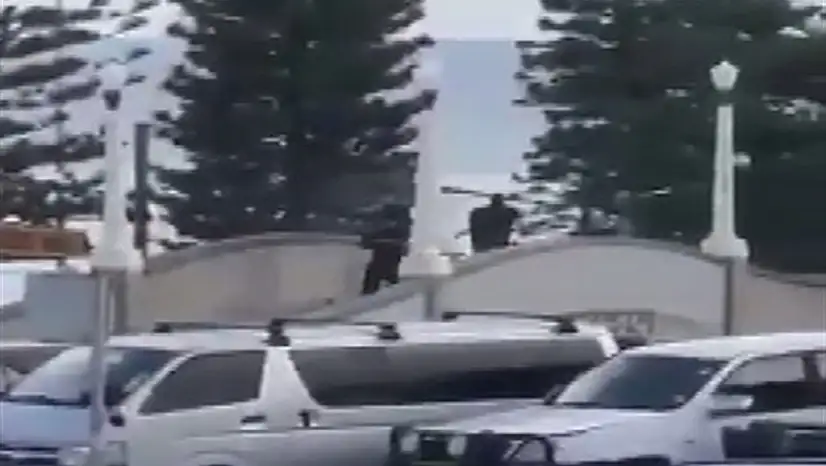 Plajda Kanlı Saldırı! 10 Ölü, Çok Sayıda Yaralı Var!