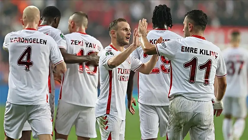 Samsunspor son 14 resmi maçta yenilmedi