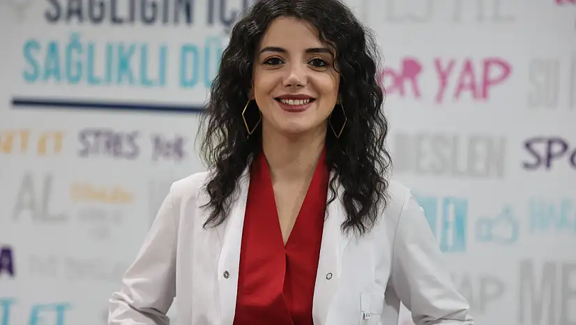 Sıcaklarda iştahı kapananlar dikkat! Yazın nasıl beslenmeli?