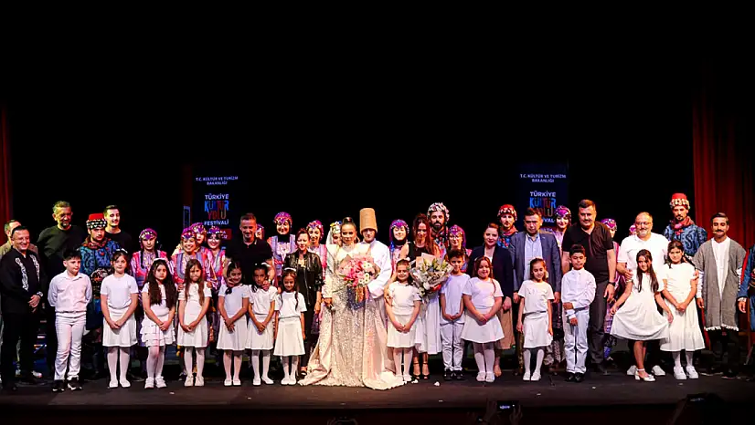 Soprano Ceylan Balcı, Konya'da sanatseverlerle buluştu