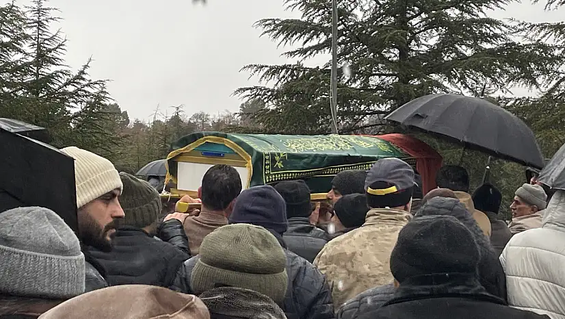 Ziyaret dönüşü faciada can vermişlerdi! Anne kız Konya'da toprağa verildi!