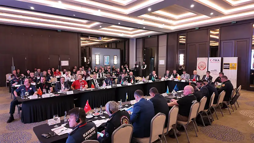 Afetlere karşı ortak güç: 14 ülkenin itfaiye teşkilatı Konya'da buluştu!