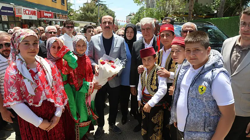 Başkan Altay'dan iki ilçeye çıkarma: Konya'da gönül köprüleri kuruluyor!
