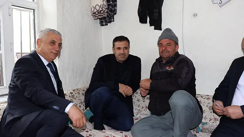 Başkan Özgökçen vatandaşları dinledi: Mahallelerin ihtiyaçlarına duyarlıyız