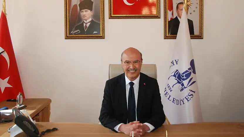 'Her sakallıyı dedeniz mi sanıyorsunuz?' demişti! Nuri Köksal CHP'den istifa etti