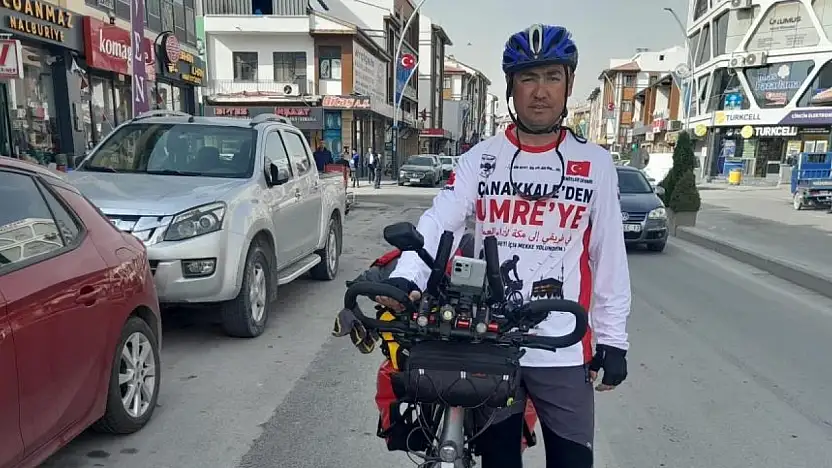 Kabe yolunda Konya'daki molada duygulandıran anlar! İnsanlık bitmemiş