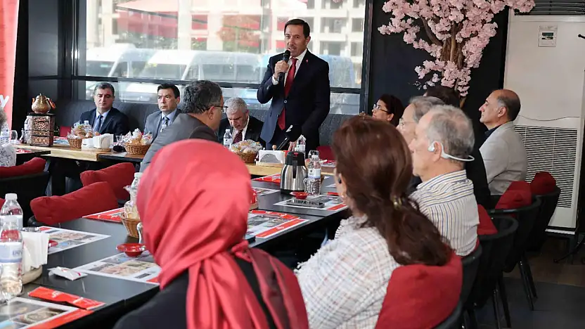 Karatay'da 'Alzheimer Günü' farkındalığı: Hastalar ve yakınları unutulmadı!