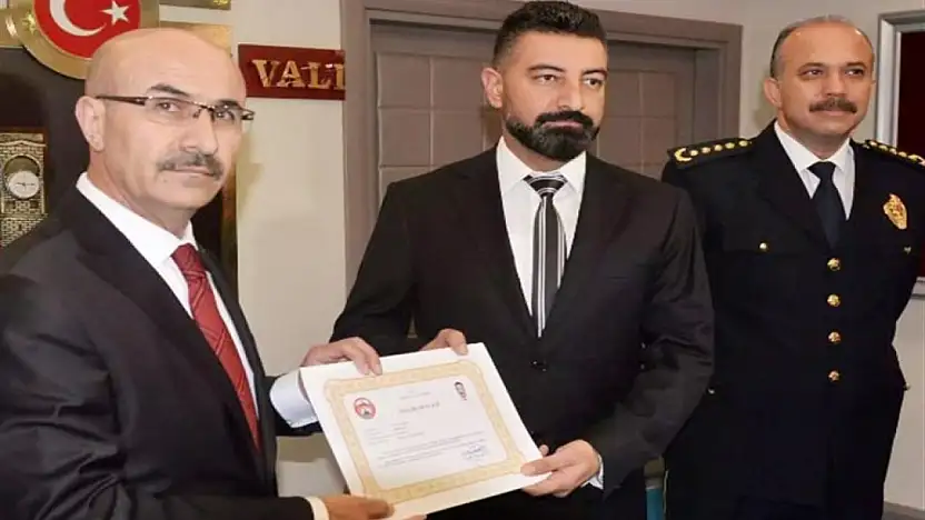 Konya bu olayla sallandı! Takdir toplayan polis, 24 kilo eroinle yakalandı!