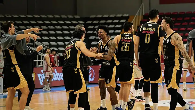 Konya Büyükşehir, İstanbul'da kazandı! 86-96