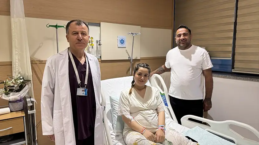 Konya'da 30 yıl arayla çifte sürpriz: İkiz doğdu, ikiz doğurdu, doktoru yine aynıydı!