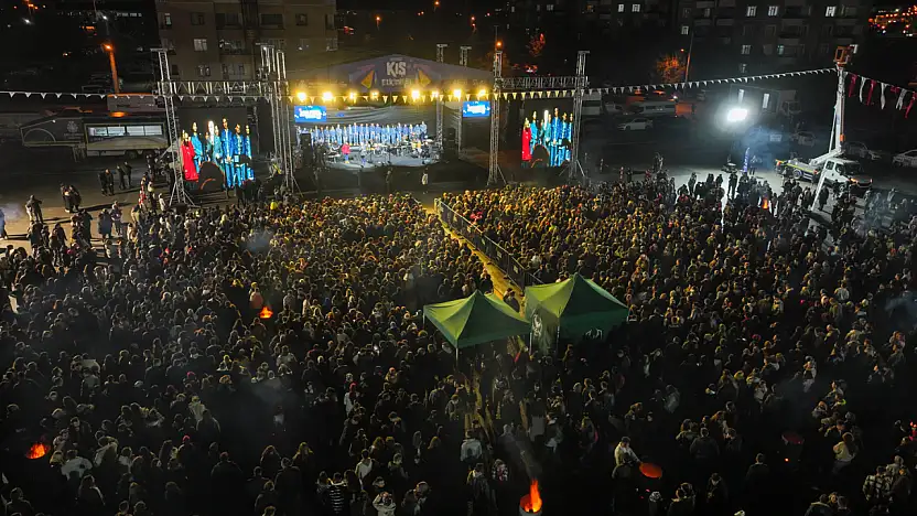 Konya'da binler burada buluştu! Renkli etkinlikler ve dahası...