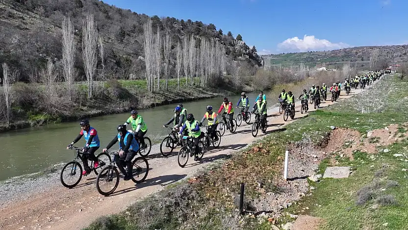 Konya'da bisiklet tutkunları için eylül rotası belli oldu! 2 farklı parkurda pedal çevrilecek