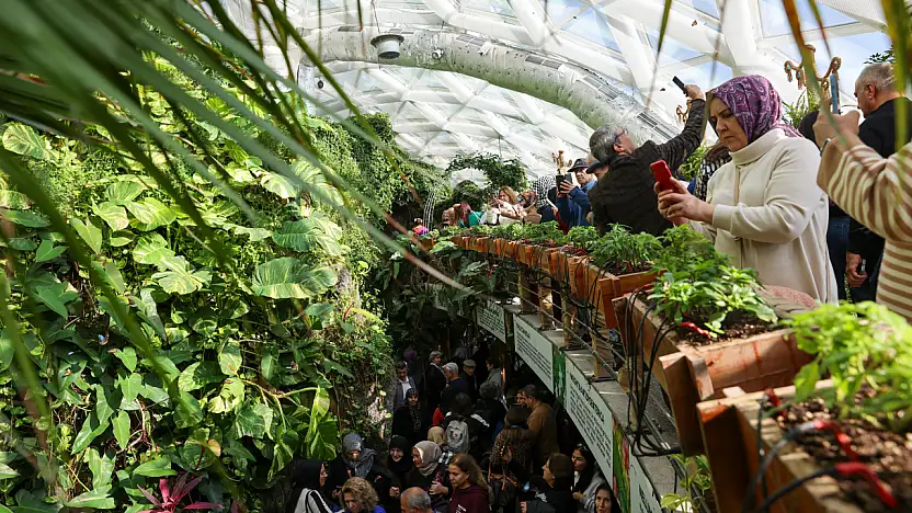 Konya'da bu bahçe yaz kış 28 derece! Mevlana'dan sonra en çok oraya gidiliyor!
