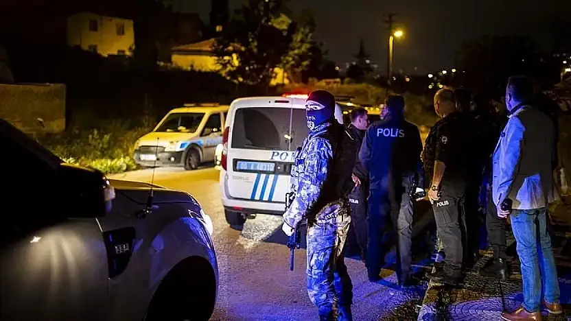 Konya'da dev KISKAÇ Operasyonu! Baskın yapılan adreslerden cephanelik çıktı