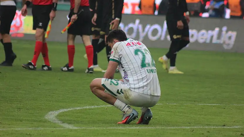 Konya'da dramatik son! Konyaspor 3 puanı son dakikada kaçırdı! İşte yaşananlar