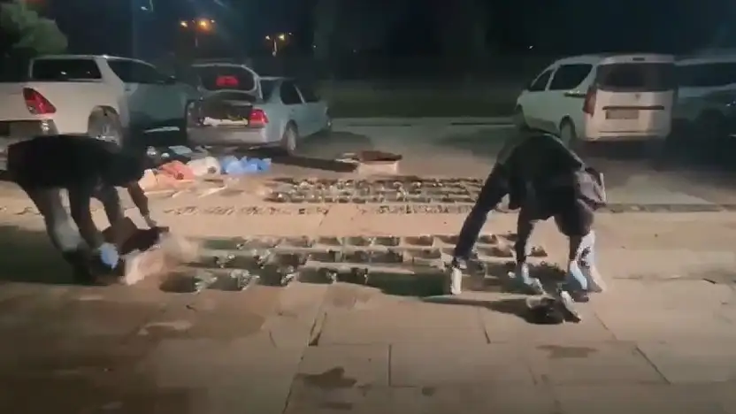 Konya'da ekipler harekete geçti! Araçlardan çıkan pes dedirtti
