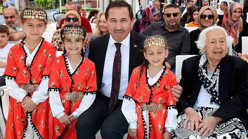 Konya'da halk oyunlarıyla kültürel miras yeniden canlandı