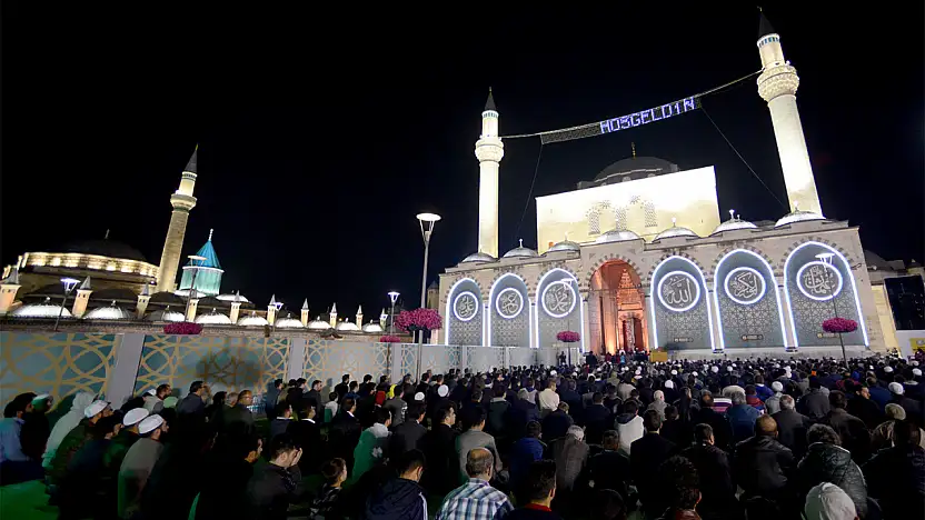 Konya'da hatimle teravih namazı kılınacak camiler belli oldu