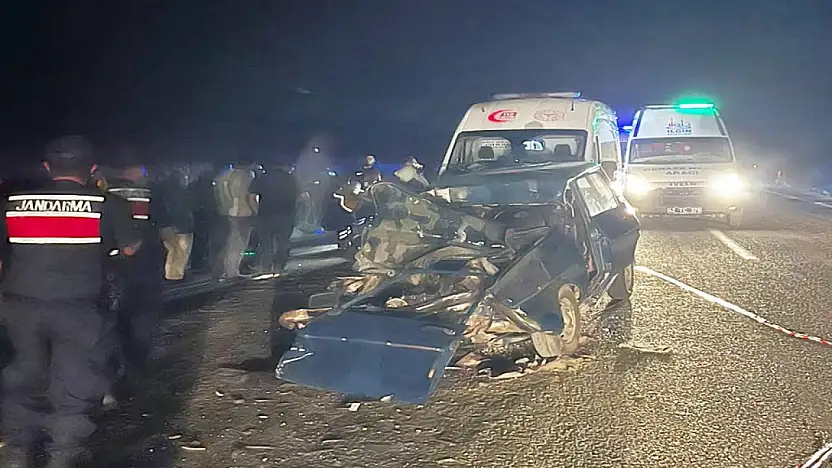 Konya'da katliam gibi kaza! Traktöre çarpan yaşlı çift can verdi