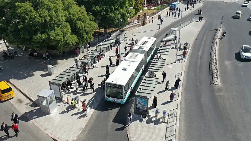 Konya'da o caddeyi kullananlar dikkat: 27 otobüsün güzergahı değişiyor!