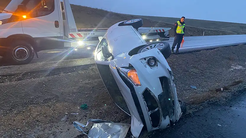 Konya'da otomobil devrildi: Aynı aileden 4 kişi yaralandı!