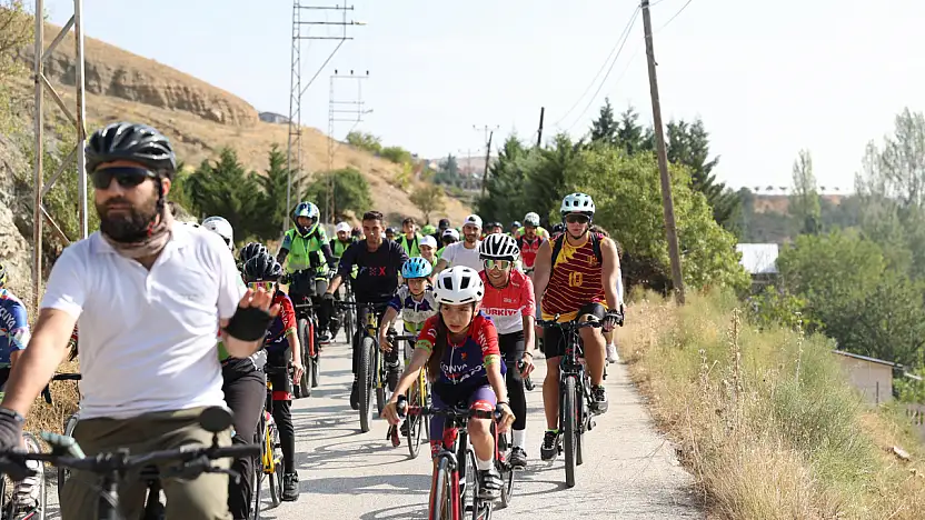 Konya'da pedal çevirmeyen kalmayacak! Avrupa Hareketlilik Haftası devam ediyor