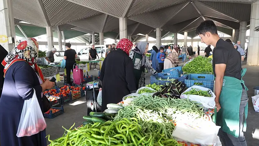 Konya'da tarladan tezgaha! Yerli ürünler aracısız tüketiciyle buluşuyor