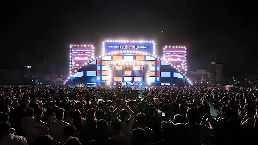 Konya'da ücretsiz konserlerin son günleri! Festival coşkusu ne zaman sona eriyor?