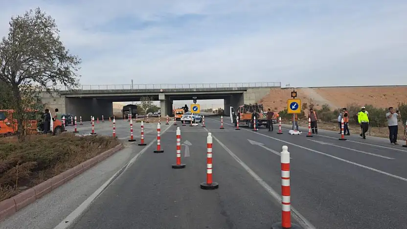 Konya'da yağış sonrası ulaşım durma noktasına geldi! O yol trafiğe kapandı!