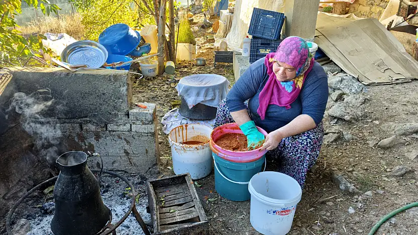 Konya'da yörüklerin mesaisi! Toroslar'ın zirvelerinde kazanlar kaynıyor