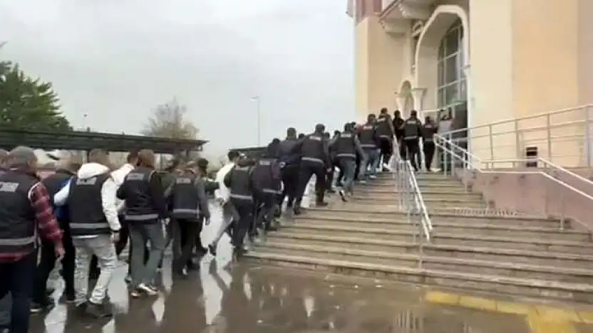 Konya dahil 7 ilde operasyon: Daltonlar ve Casperlar çökertildi!